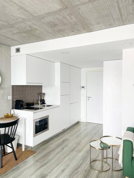 * Blanc Studio Aveiro * ภายนอก รูปภาพ